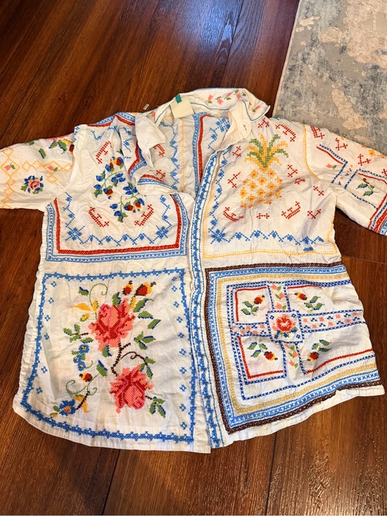 FARM Rio Tops - FARM Rio White Button-Down Shirt with Multicolor Floral Embroidery PRICE IS FIRM